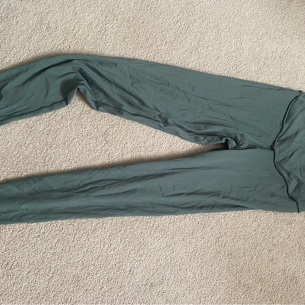 green aerie crossover leggings